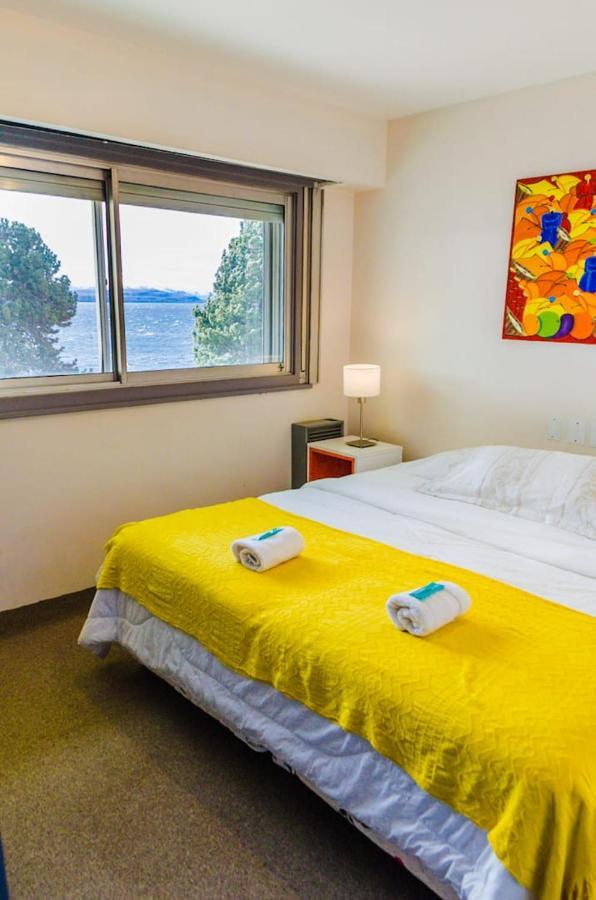סן קרלוס דה ברילוצ'ה Hostel Hormiga Negra מראה חיצוני תמונה
